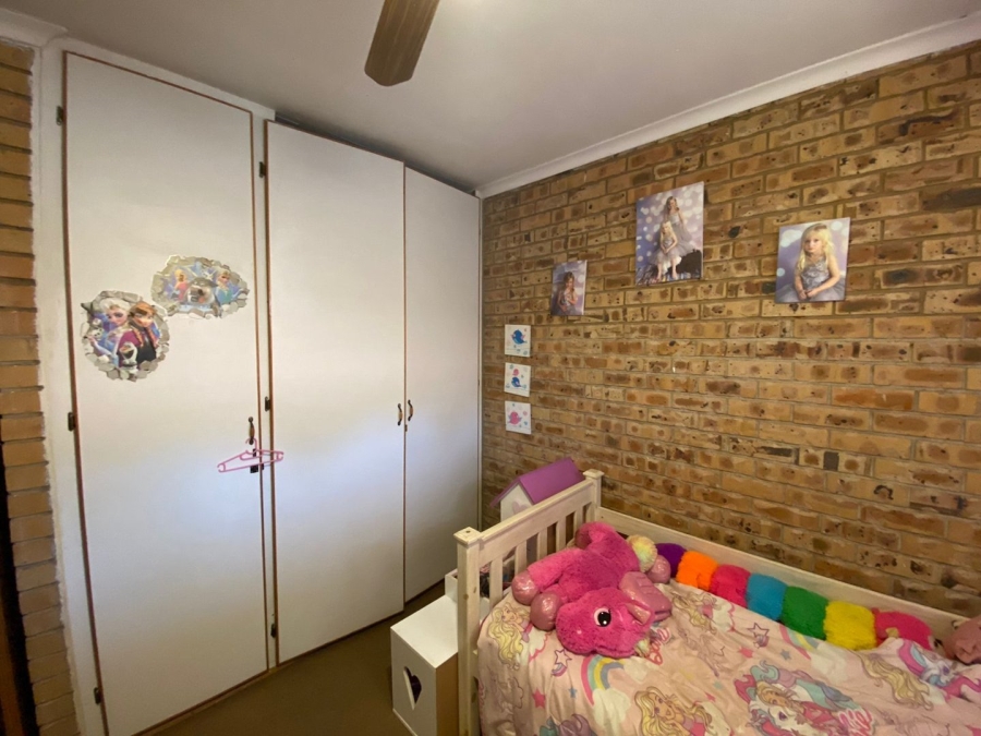 10 Bedroom Property for Sale in Orkney North West